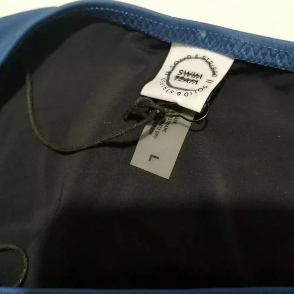 Solid & Striped one piece - Picture 3 of 5